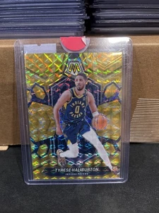 2023-24 Panini Mosaic - Tyrese Haliburton #2 Reactive Yellow Mosaic Prizm - Bild 1 von 2