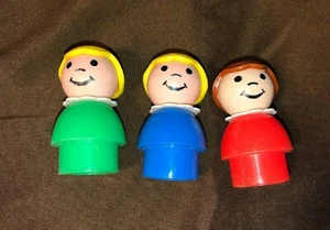 Lot of 3 Vintage Fisher-Price Little People HTF? Girls Blond Brunette - Picture 1 of 6