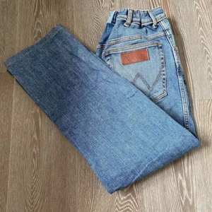 Wrangler Jeans Texas 821 Authentic Straight Elasticated Waist Men's Size W30 L27 - Picture 1 of 9