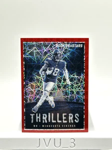 2023 ROOKIES & STARS JUSTIN JEFFERSON THRILLERS RED LONGEVITY PRIZM Vikings - Imagen 1 de 2