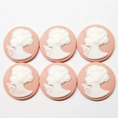 6 винтажных белых поверх розовых викторианских кабошонов 30 мм с левым лицом из смолы с камеей - Изображение 1 из 4