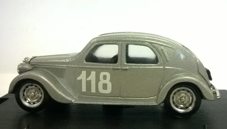BRUMM 1:43 AUTO IN METALLO LANCIA APRILIA 1000 MIGLIA 1947   ART R61BIS - Immagine 1 di 1