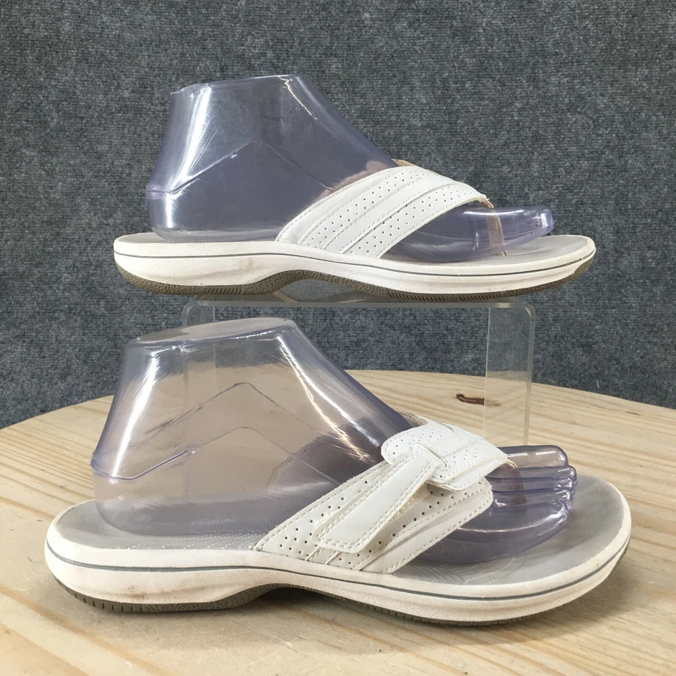 Sandalias Cloudsteppers by Clarks para mujer 8 M Breeze Sea tanga blancas planas 26116239 Foto 1 de 4