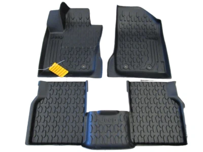 82214651AC MOPAR ALFOMBRILLAS PARA JEEP BRÚJULA 2018 - 2021 Foto 1 de 2