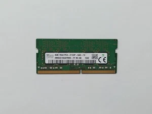 HMA451S6AFR8N-TFN0-AB Hynix 4GB PC4-17000 DDR4-2133MHz CL15 260-Pin SoDimm 1.2V - Foto 1 di 2