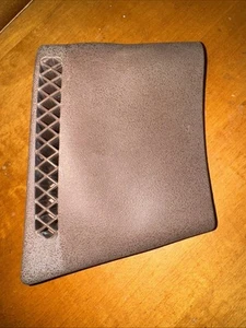 Pachmayr Slip-On Recoil Pad - Size Large - pn 02302 - Picture 1 of 3