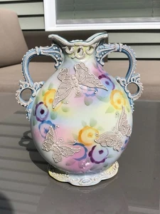 Antique Japanese Nippon Meiji Period Porcelain Moriage Butterflies Vase 7-1/2" - Picture 1 of 10