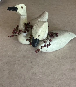 Vintage Pair Primitive Folk Art Wood White  Hand-Carved Swan Decoy Sculpture - Picture 1 of 8