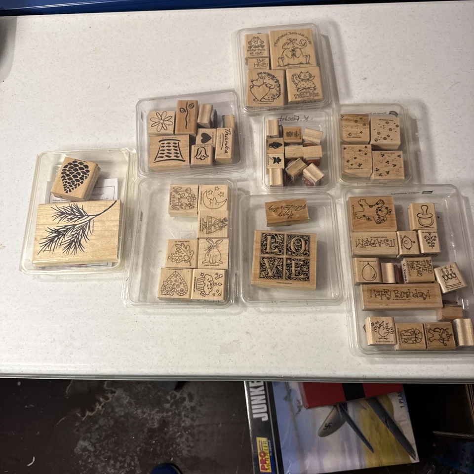 Grande lote de carimbos de madeira e borracha para tinta - Imagem 1 de 4