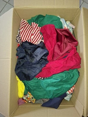 Patchwork Stoffreste. Stoffe zum Basteln.  Baumwollstoffe. - Bild 1 von 4