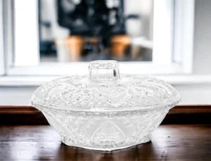 KIG Indonesia KI25 Heart Rose Crosshatch Arch 7” Pressed Glass Bowl w/ Lid - Picture 1 of 10