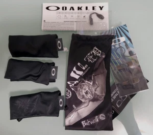OAKLEY 4pack LARGE Black SUNGLASS POUCH+BATWOLF REPLACEMENT ICON PART+BOOKLET - Picture 1 of 8