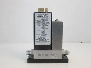 Unità UFC-1100A Controller flusso di massa MFC, N2, 500 SCCM - Foto 1 di 4