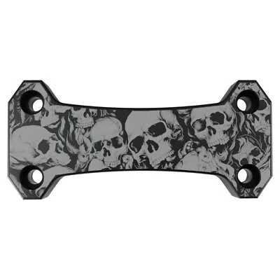 Riser-Abdeckung mit Lasergravur - Skull-Party → Suzuki M/VZR 1800 Intruder - Bild 1 von 2