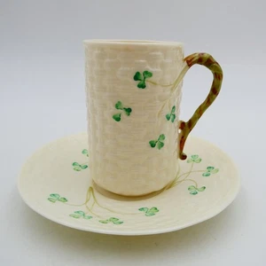 Belleek Kleeblatt Korbgeflecht irische Kaffeetasse & Untertasse alte Marke Vintage - Bild 1 von 14
