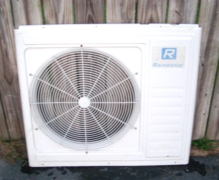 FPR1- RAMSOND MINI PAINEL FRONTAL CONDENSADOR SPLIT APENAS 36,5"X30,5" - Imagem 1 de 4
