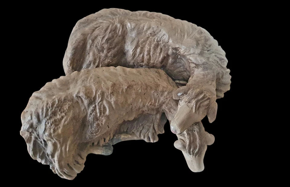 Animali Presepe  2 PECORE Dorminti   Per Pastori H. Cm. 35  - Immagine 1 di 4