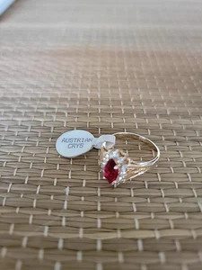 Anillo de moda de oro rubí y diamantes con cristal austriaco talla marquesa... - Imagen 1 de 8