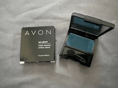 Avon Eye Gleam Cream Shadow. Aquamarine - Image 1 of 4
