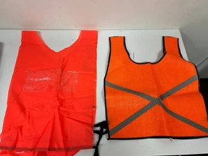 Vintage Safvest Reflective Safety Vest - Mesh and plastic version Included - NOS - Picture 1 of 10