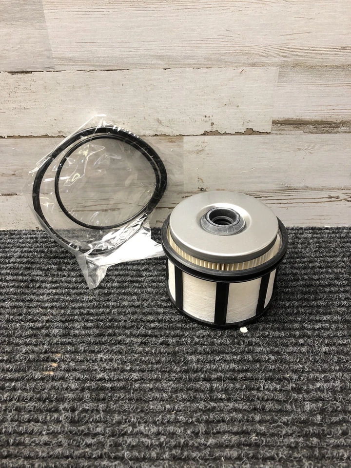 New Pronto Fuel Filter  PF9292C Fits Vehicles Listed on Chart Below - Image 1 of 4