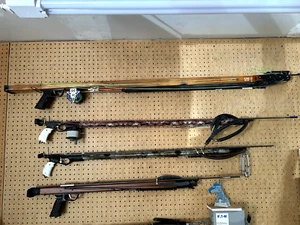 Custom one-of-a-kind 120cm Double Roller Speargun Pacific Yew - Picture 1 of 5