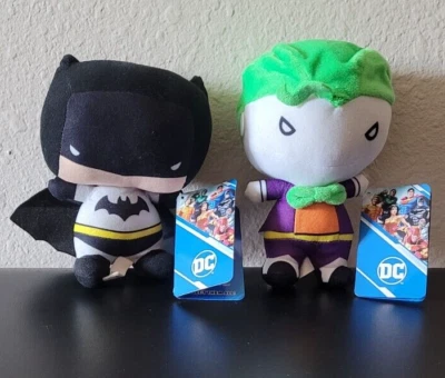 Peluche con etiquetas DC Comics Justice League Joker y Batman Chibi ~7" Foto 1 de 4