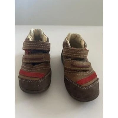 Botas de Senderismo UMI Niños Pequeños Bebé Challenge Parte Superior Alta Cuero Talla 5.5 Marrón  Foto 1 de 4