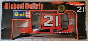 MICHAEL WALTRIP #21 Revell Select Limited Edition 1998 Citgo 1:24 NASCAR - Picture 1 of 8