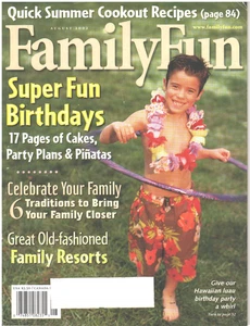 FAMILY FUN Magazine August 2002 Cookout Recipes Birthday Parties Traditions - Imagen 1 de 4