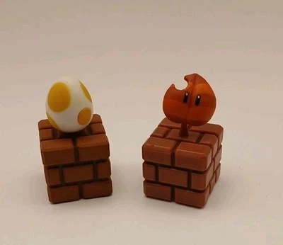 2 Super Mario Bros Super Leaf Yellow Yoshi Egg Choco Egg Mini Figures Gashapon - Image 1 of 2