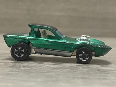 Vintage 1967 Redline Hot Wheels Python Green With White Interior HK - Image 1 of 4