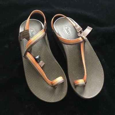 Chaco Bodhi Sandals Men's Size 11 Brown Orange Toe Loop Strappy Beach JCH108607 - Image 1 of 4