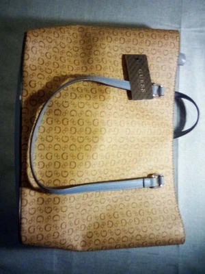 Bolso de Mano GUESS Los Angeles Logo 14x10x5 con Cremallera 9X6 Etiquetas Nunca Usado Foto 1 de 4