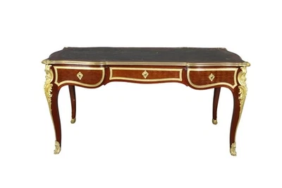 Escritorio superior de cuero de marquetería montado en bronce dorado estilo Luis XVI Foto 1 de 4