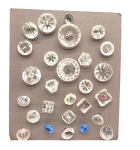 Estate Collection Lot Over 25 Vintage Clear Glass Crystal Buttons Card Fashion - Bild 1 von 14