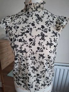 New Look High Neck Beige And Black Blouse Top Size 8 - Picture 1 of 5