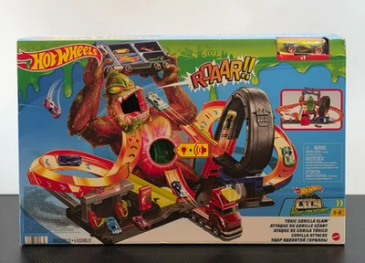 Hot Wheels HBY95 City Toxic Gorilla Slam - Lights & Sounds with Diecast Car - Image 1 of 4