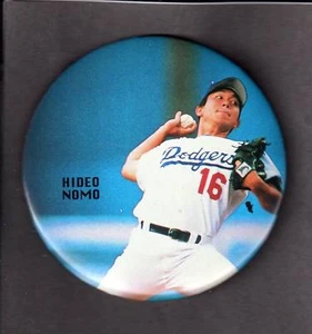 JKA PIN BACK BUTTON Hideo Nomo LOS ANGELES DODGERS Pitching Front View 3 " - Picture 1 of 1