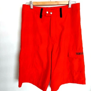 Pantaloncini da nuoto Yamaha taglia 30 rossi 3 tasche a scatto cerniera in vita neri passanti cintura - Foto 1 di 8