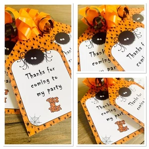 10 X Personalised Halloween party tags Trick Or Treat tags Halloween gift tags - Picture 1 of 4