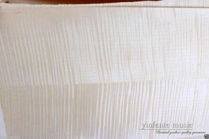 Flame Maple Veneer Set for Guitar Body, 3 Pieces, 48x37cm, DIY Cap - Picture 1 of 3