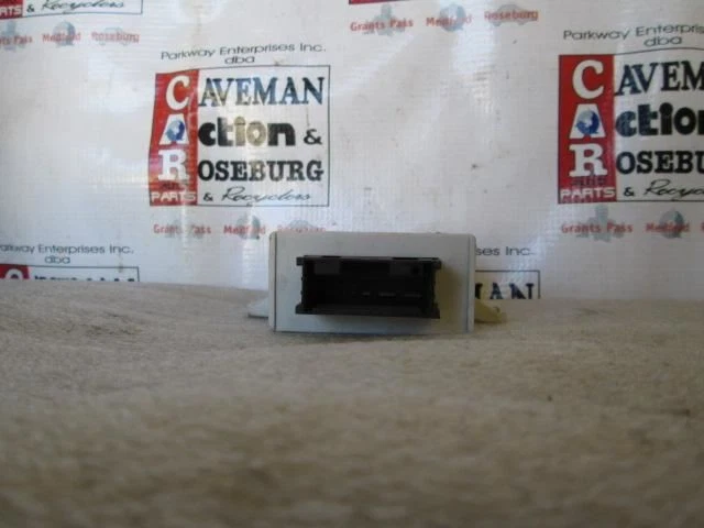 底盘 ECM 防盗锁定防盗器 Thru 11/30/05 适合 01-06 宝马 M3 13891905 — 第 1/4 张图片