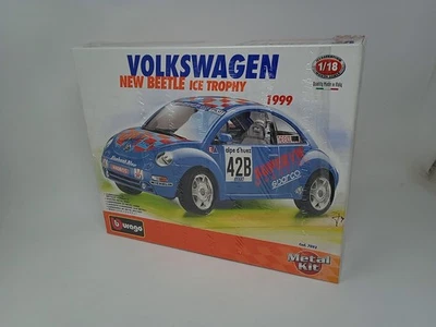 Bburago Metal Kit Volkswagen New Beetle Ice Trophy - Cod. 7092 - Scala 1:18 - Immagine 1 di 4