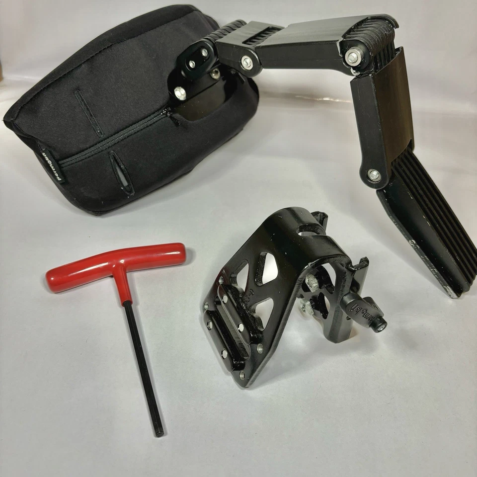 Reposacabezas eléctrico para silla de ruedas Permobil con herrajes y herramientas Foto 1 de 4
