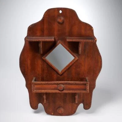 Espejo de estante colgante de pared de madera tallada estilo gótico primitivo arte vagabundo antiguo Foto 1 de 4