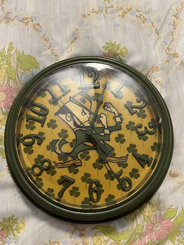 notre dame fighting irish clock Cover