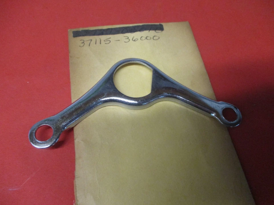 SOPORTE INTERRUPTOR ENCENDIDO ORIGINAL SUZUKI TS400 TS250 TS185 37115-36000 NUEVO DE FÁBRICA Foto 1 de 1