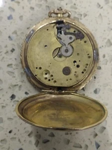 TEMERAIRE GENEVE Pocket Watch Gold plate 51MM NOT WORKING For parts - Picture 1 of 10