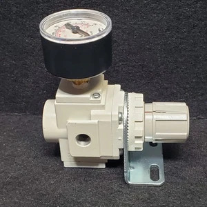 SMC AR20K-N01B-Z-B, Modular Type Regulator, 7 ~ 125PSI, with Pressure Gauge - Picture 1 of 6